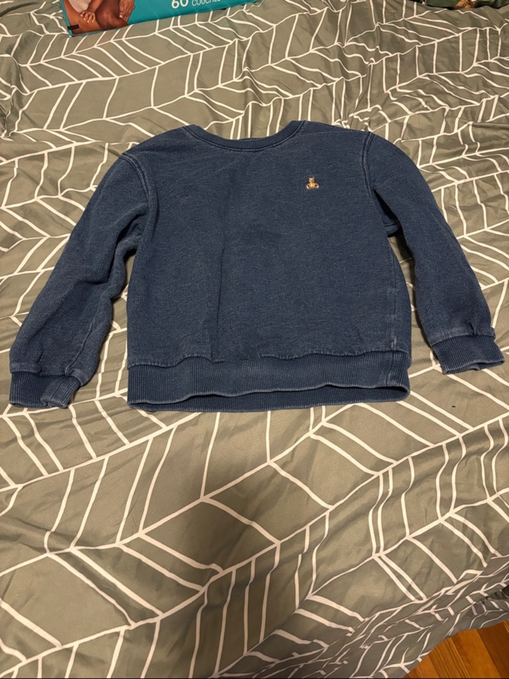 Jean Blue Crewneck GAP Sweatshirt with Small Bear 🐻 Embroidered Logo